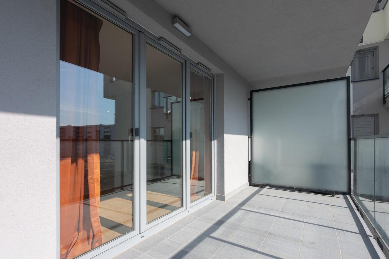 Family Apartment Nearto Old Town Vermelo By Neartopl Cracóvia Exterior foto