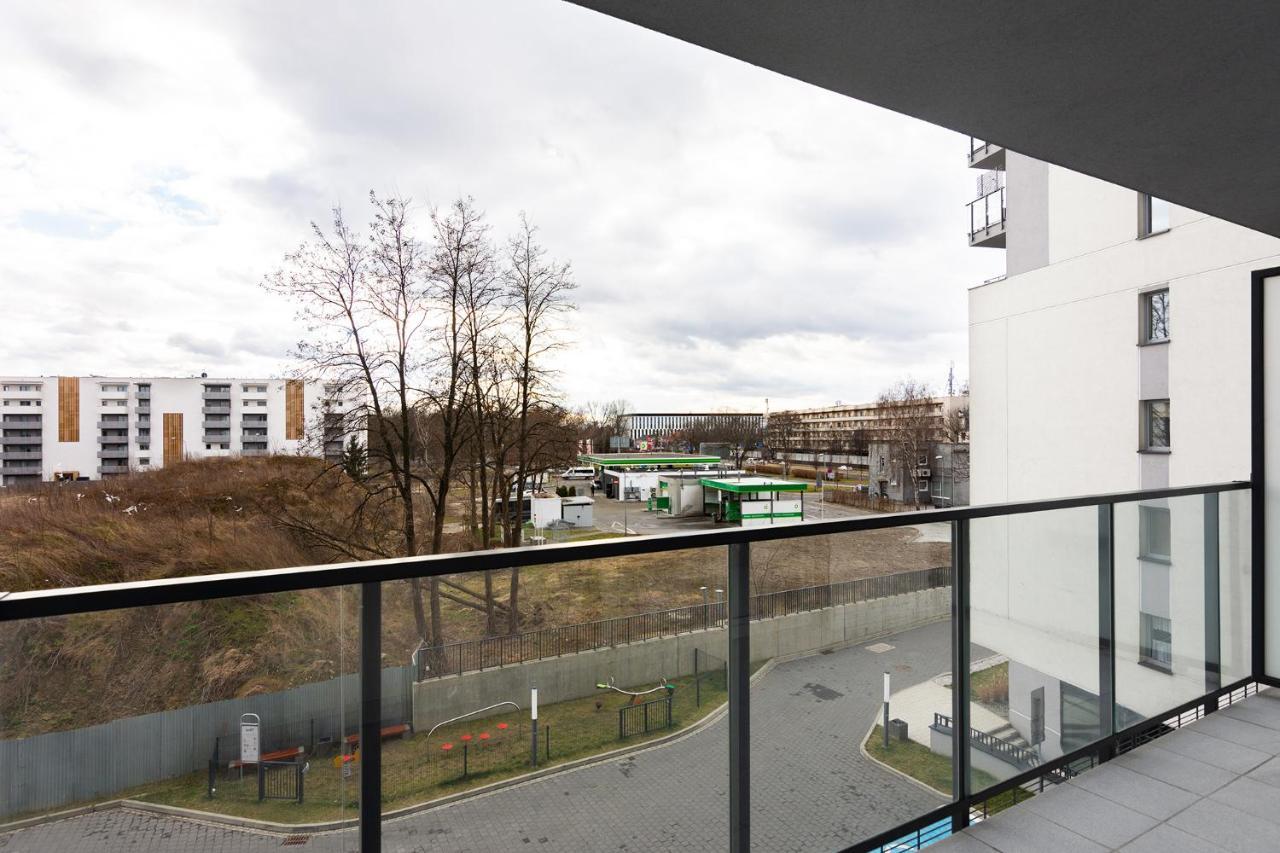 Family Apartment Nearto Old Town Vermelo By Neartopl Cracóvia Exterior foto